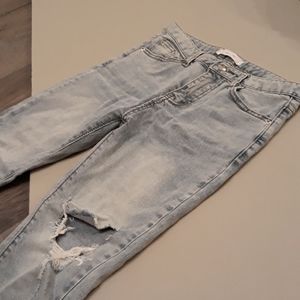 Destroyed washed skinny jeans jaggings